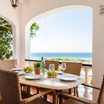 Pinos By Escape *