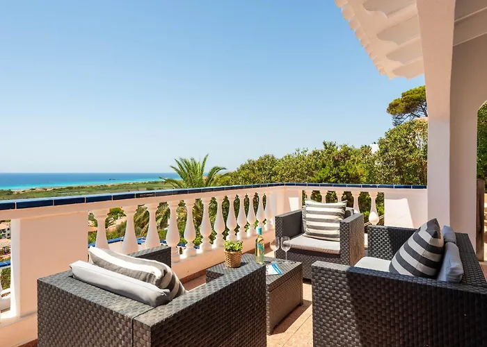 וילה Pinos By Escape